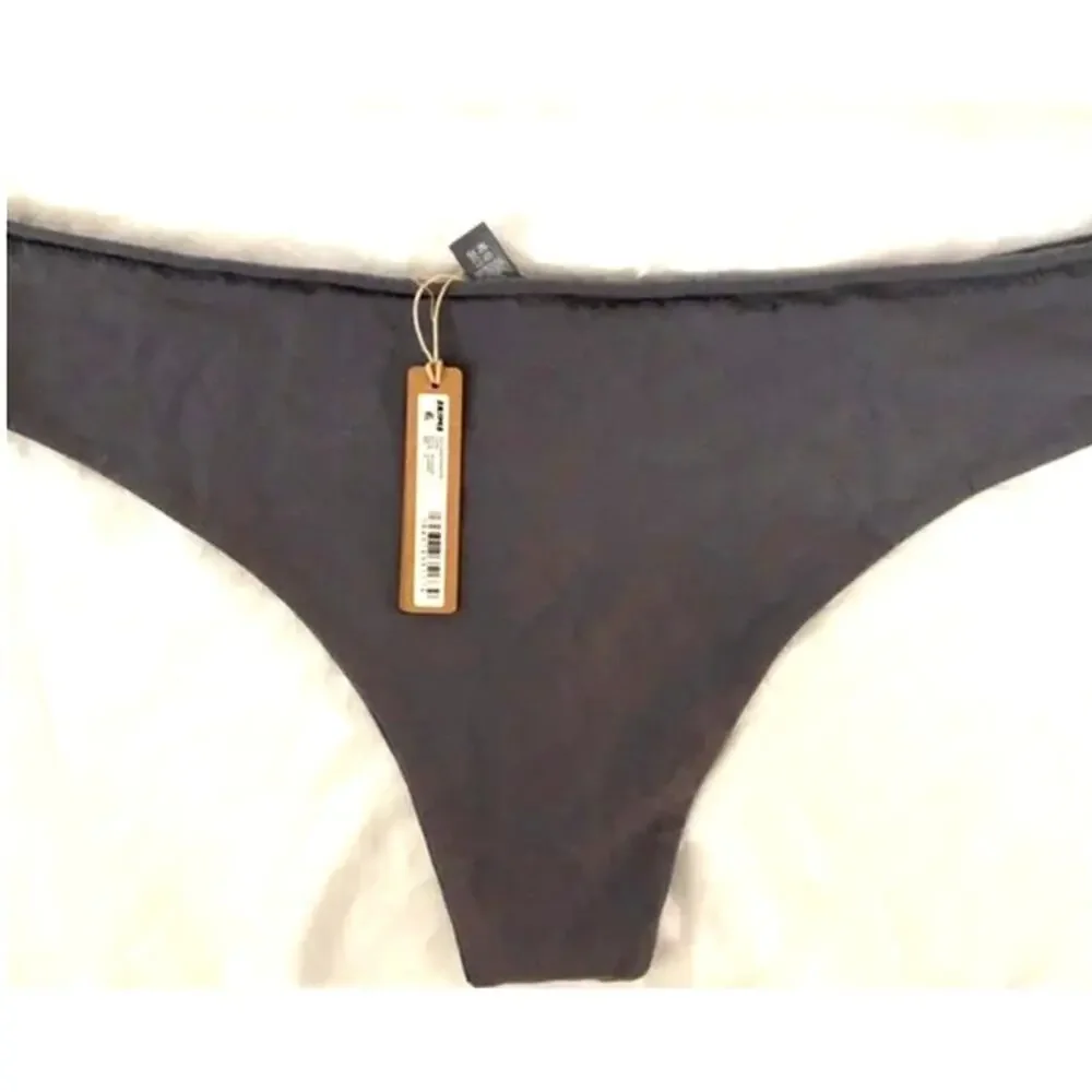 SKIMS Raw Edge Intimates Thong Thunder NWT  4X, 3X - Picture 4 of 13